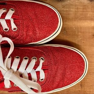 VANS Ruby Red Glitter LACE UPS Size 9 EUC